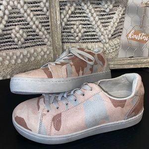 BOBS camo sneakers